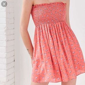 Strapless pocketed romper from Urban